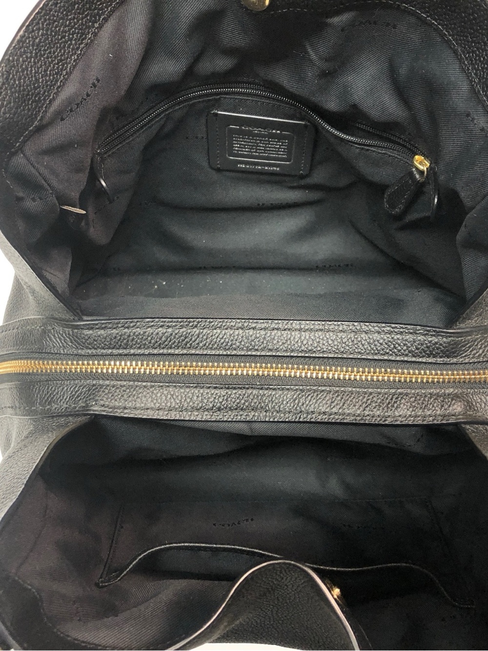 Coach’s Edie shoulder bag - Picture 4 of 8